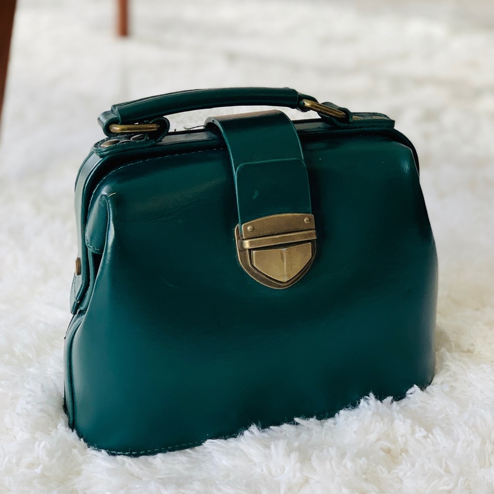Crossbody bag